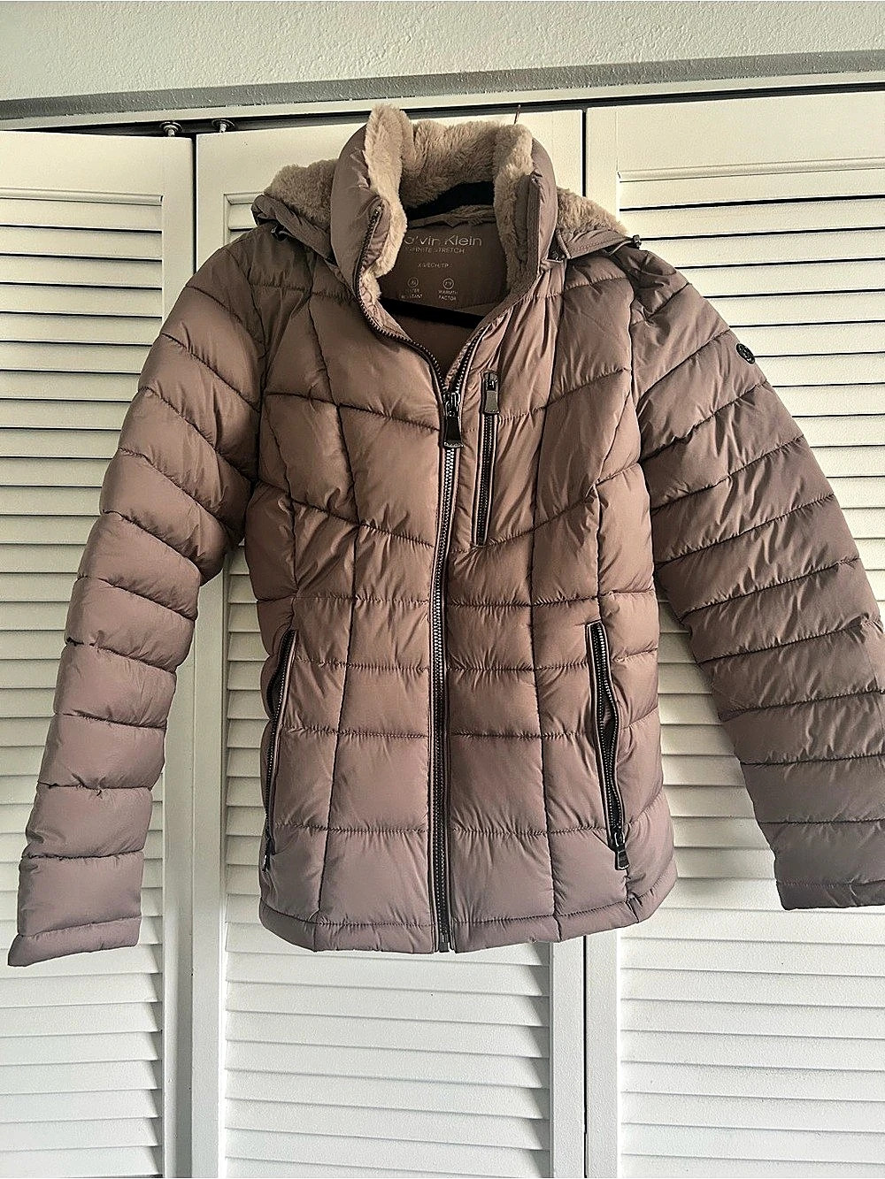 Calvin Klein Faux Fur Trim Hood Puffer Jacket Pink XS